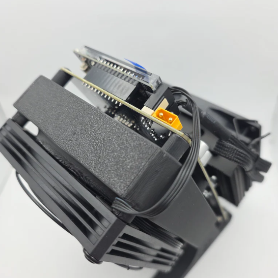 Nerd Qaxe++ Rev 6 PRO - Pleb Edition